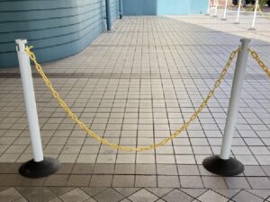 チェーンポール