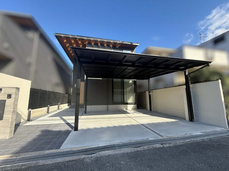 W様邸_カーポート