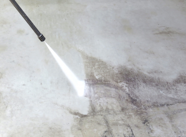 コンクリート土間の掃除