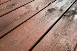 ローメンテナンス_天然木デッキ