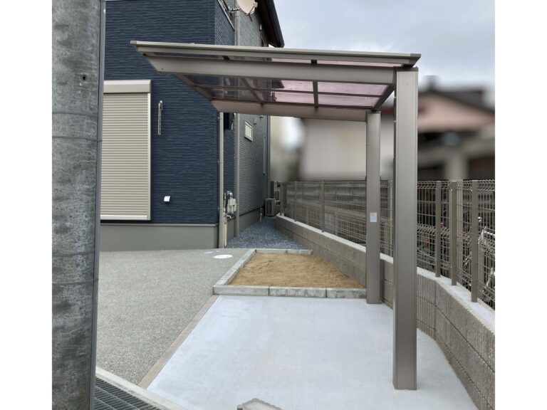 家庭菜園_駐輪場横