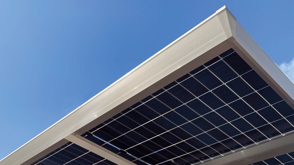 ソーラーカーポートの種類_アイキャッチ